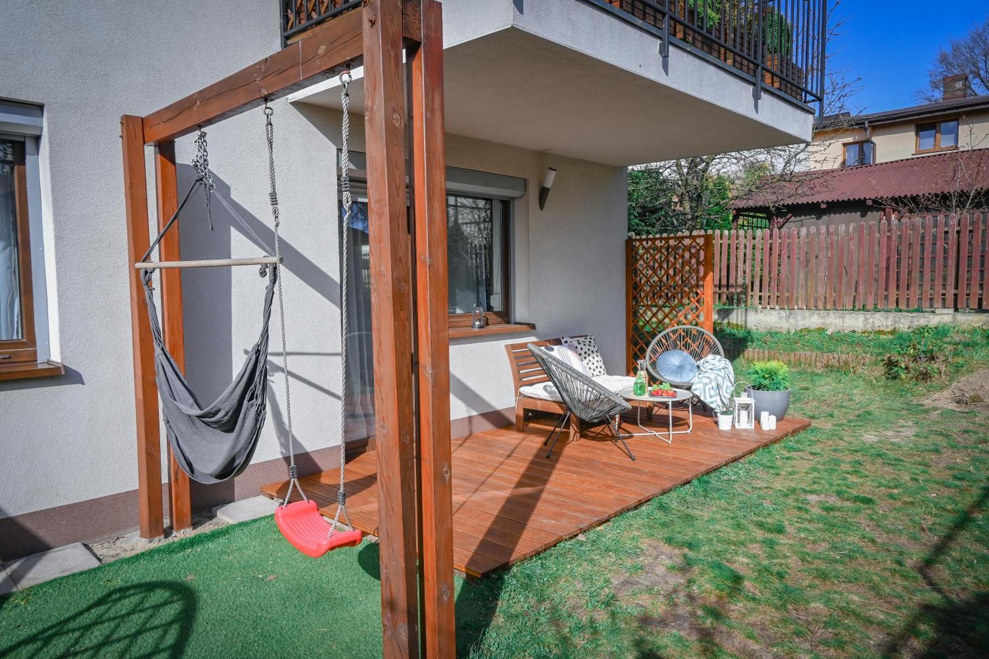 Malinowelove Aircon, 3 Rooms, Parking, Ogrod Krasków Exteriör bild