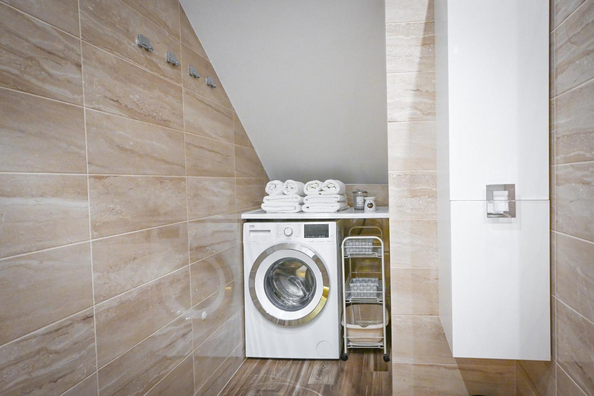 Malinowelove Aircon, 3 Rooms, Parking, Ogrod Krasków Exteriör bild